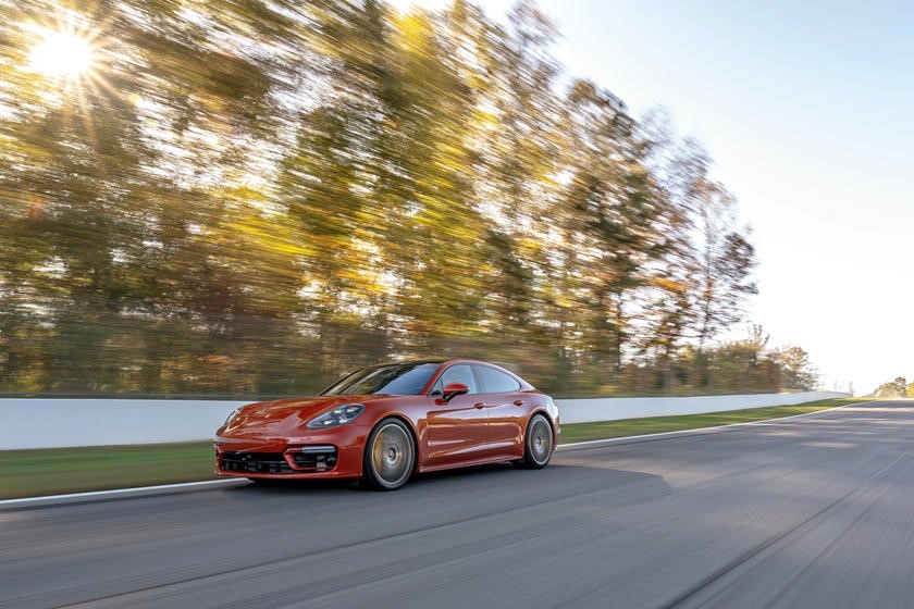 2021年保时捷Panamera Turbo S刷新纪录