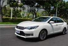 超过800名驾驶者表示 他们的日产汽车无缘无故地踩了刹车