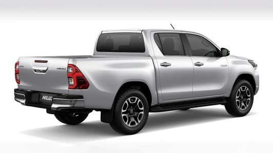 丰田Hilux和Fortuner露出肌肉发达的外观