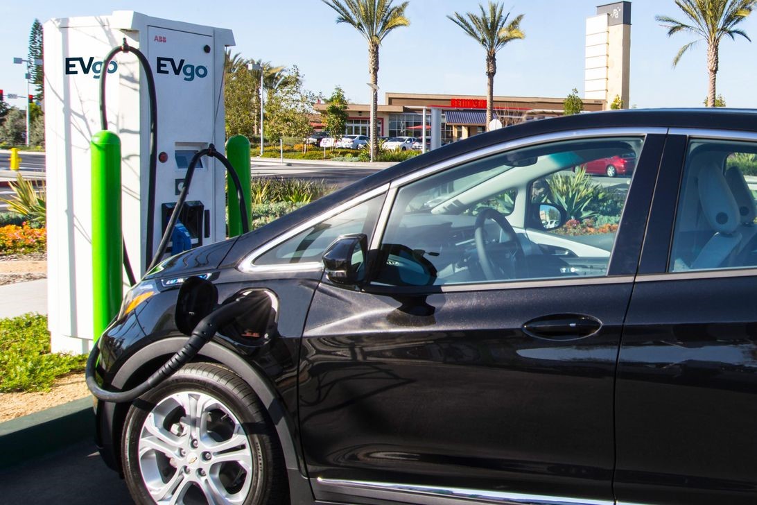 通用汽车和EVgo将为国家网络带来2700多种新型快速充电器