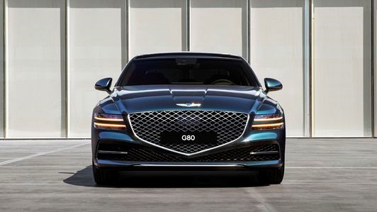 2021年创世纪G80的燃油经济性通过新的发动机阵容得到改善