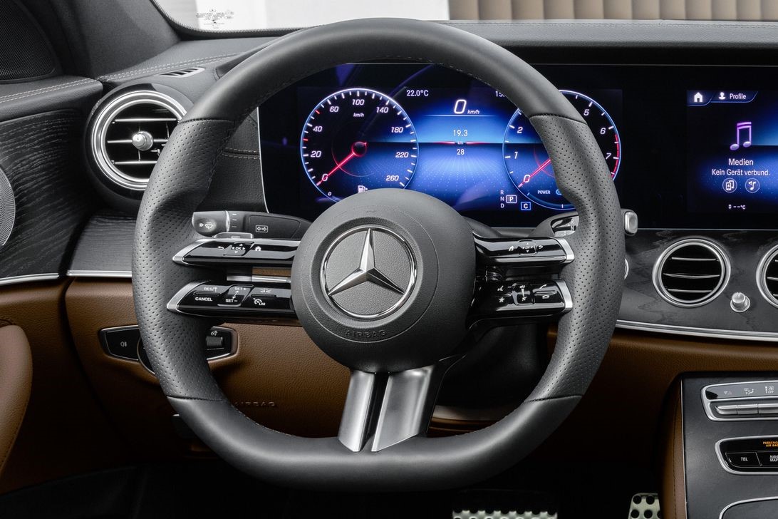 2021 Mercedes E-Class方向盘将对您的双手有很多了解