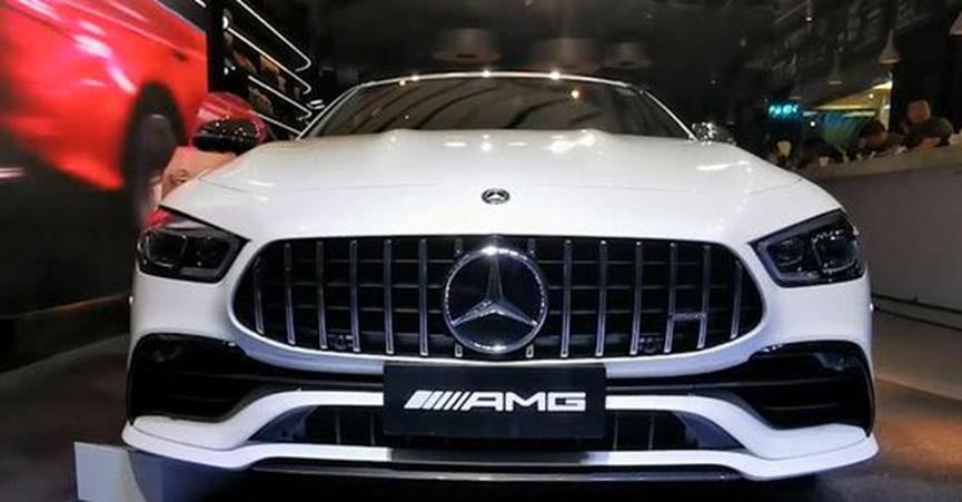 新四门梅赛德斯-AMG GT 4量产车型的内饰