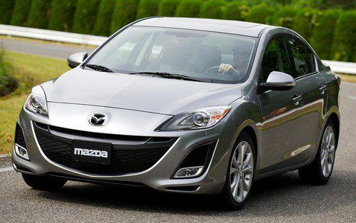 新款Mazda3轿车在日内瓦显得端庄