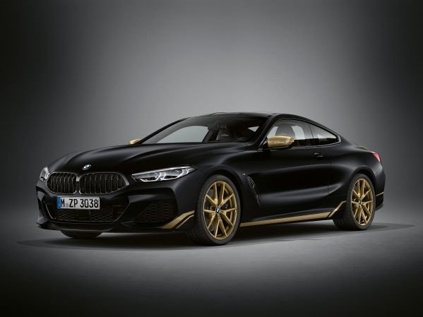 BMW 8系Golden Thunder Edition具有黑色和金色主题
