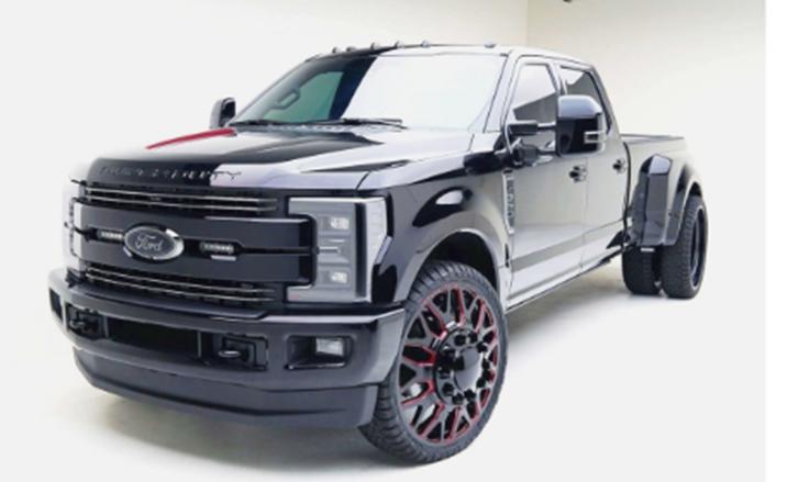 2020福特F-350是Super Duty系列的中档卡车