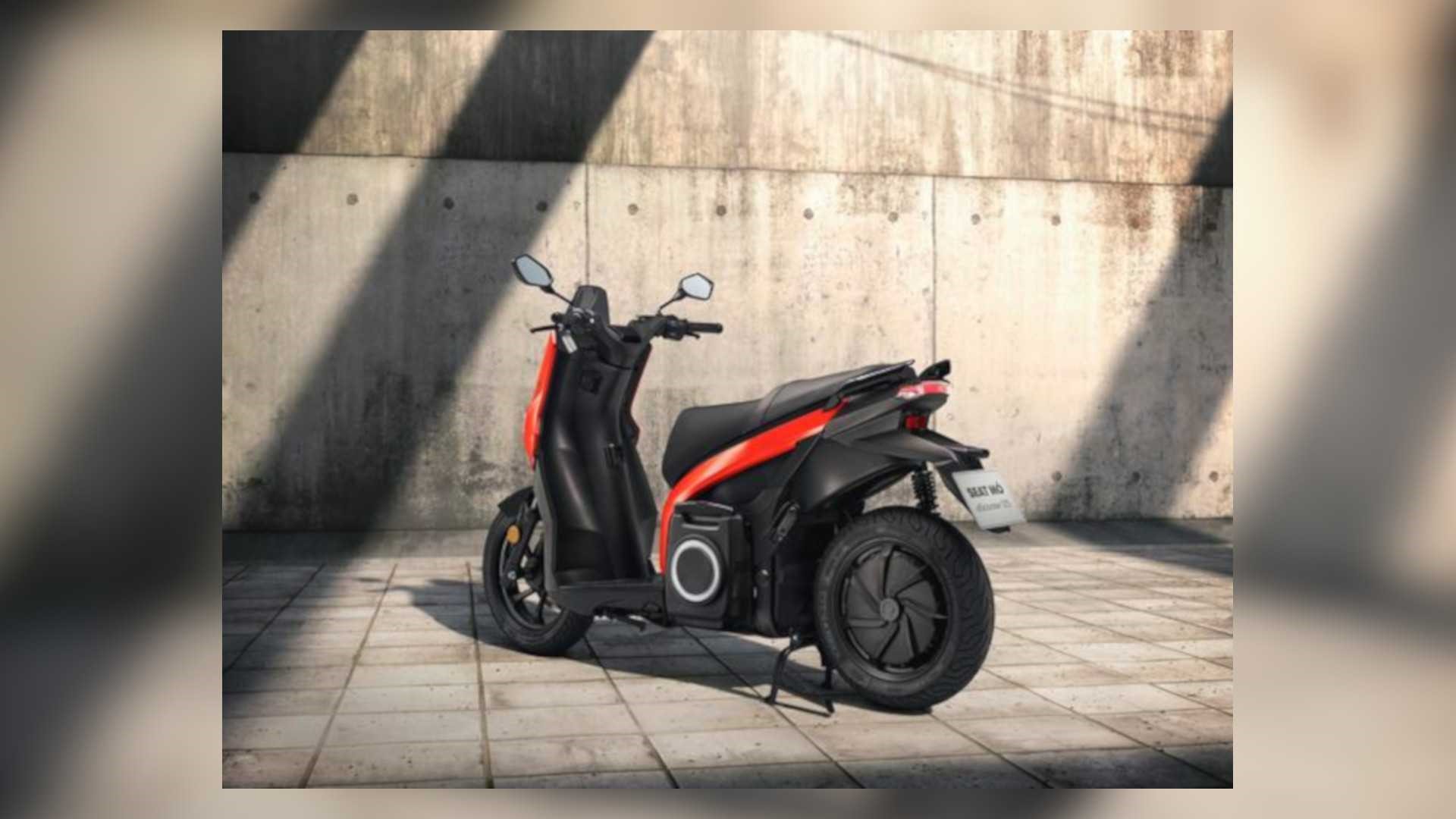 SeatMóE-Scooter 125看起来不错，红色和黑色