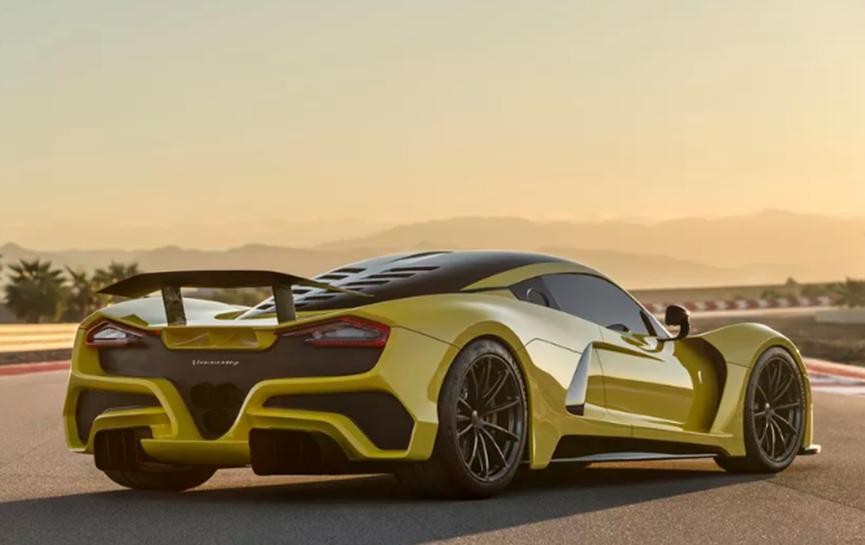 Hennessey Venom F5拥有一个新的碳纤维结构