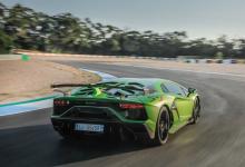 前沿汽车资讯:兰博基尼庆祝第10,000辆Aventador