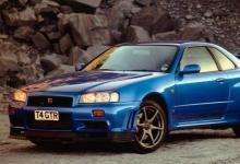 前沿汽车资讯:日产Skyline GT-R R34轿车看起来像OEM调整正确