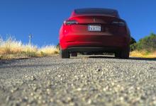 前沿汽车资讯:特斯拉补丁黑客以半价升级了Model 3功能