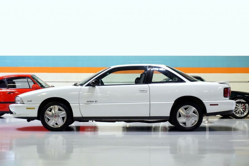 1992年Oldsmobile Achieva 出售