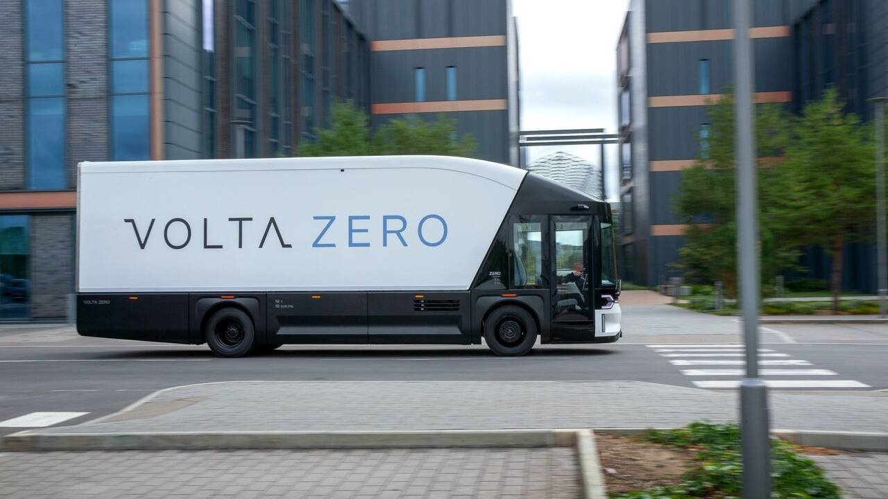 认识Volta Zero，这是一款用于城市运输的电动货运巴士
