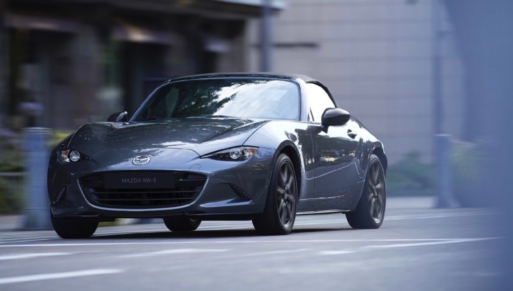 2020马自达MX-5 Miata获得Apple CarPlay和Android Auto