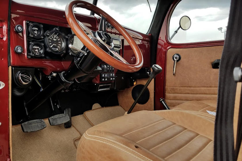 Vintage Dodge Power Wagon Restomod售价$ 350,000