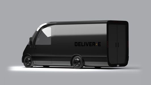 Bollinger Deliver-E电动厢式货车概念想拖运您未来的包裹