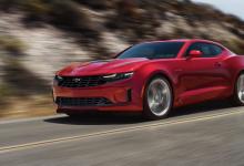 前沿汽车资讯:2021 Chevy Camaro Wild Cherry Design包装即将推出