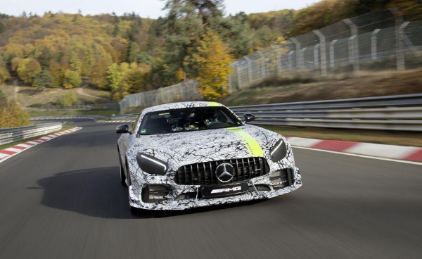 梅赛德斯AMG GT R Pro是受GT4启发的怪物