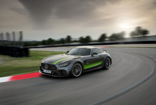 梅赛德斯AMG GT R Pro是受GT4启发的怪物