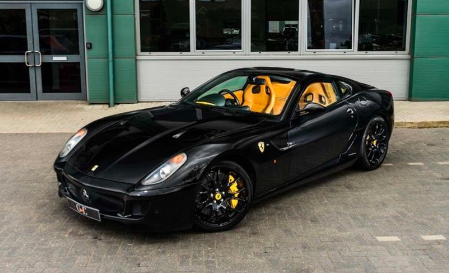 完美无瑕的法拉利599 GTB Fiorano曾经属于埃里克·克拉普顿