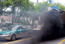 前沿汽车资讯:柴油车为什么会出现黑烟滚滚的“壮观”情况？