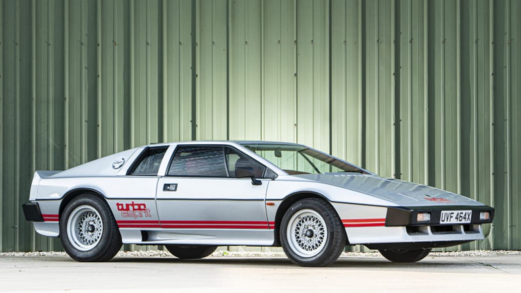 现在有机会购买Lotus创始人Colin Chapman的1981 Turbo Esprit