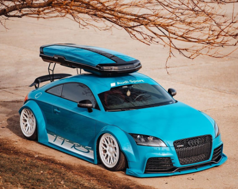 像蓝精灵一样的Mk2 Audi TT RS