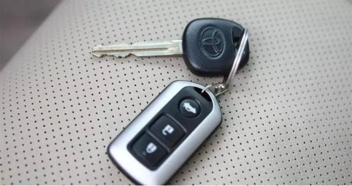 车钥匙丢了怎么办，几招教你化解车钥匙丢失的尴尬！